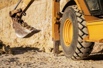 Componenti meccanici di precisione per il settore movimento terra